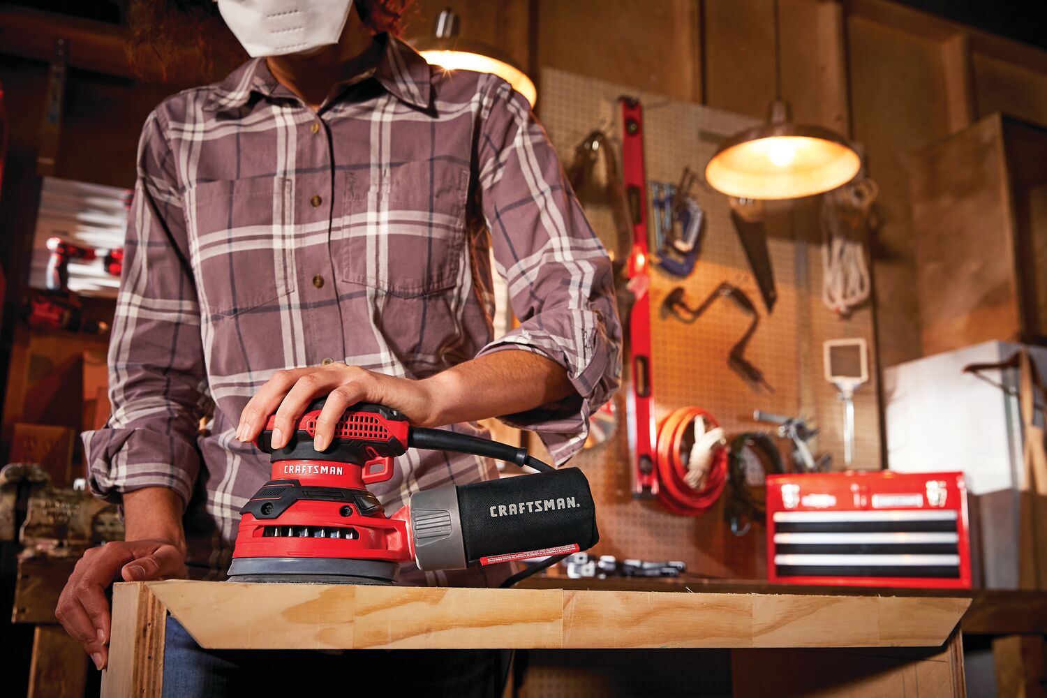 View of CRAFTSMAN Sander being used by consumer