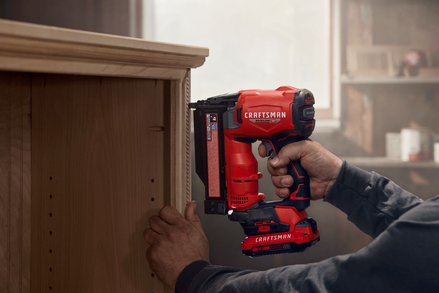 CRAFTSMAN V20 BRUSHLESS RP 23 guage pin nailer in use - battery sold separately