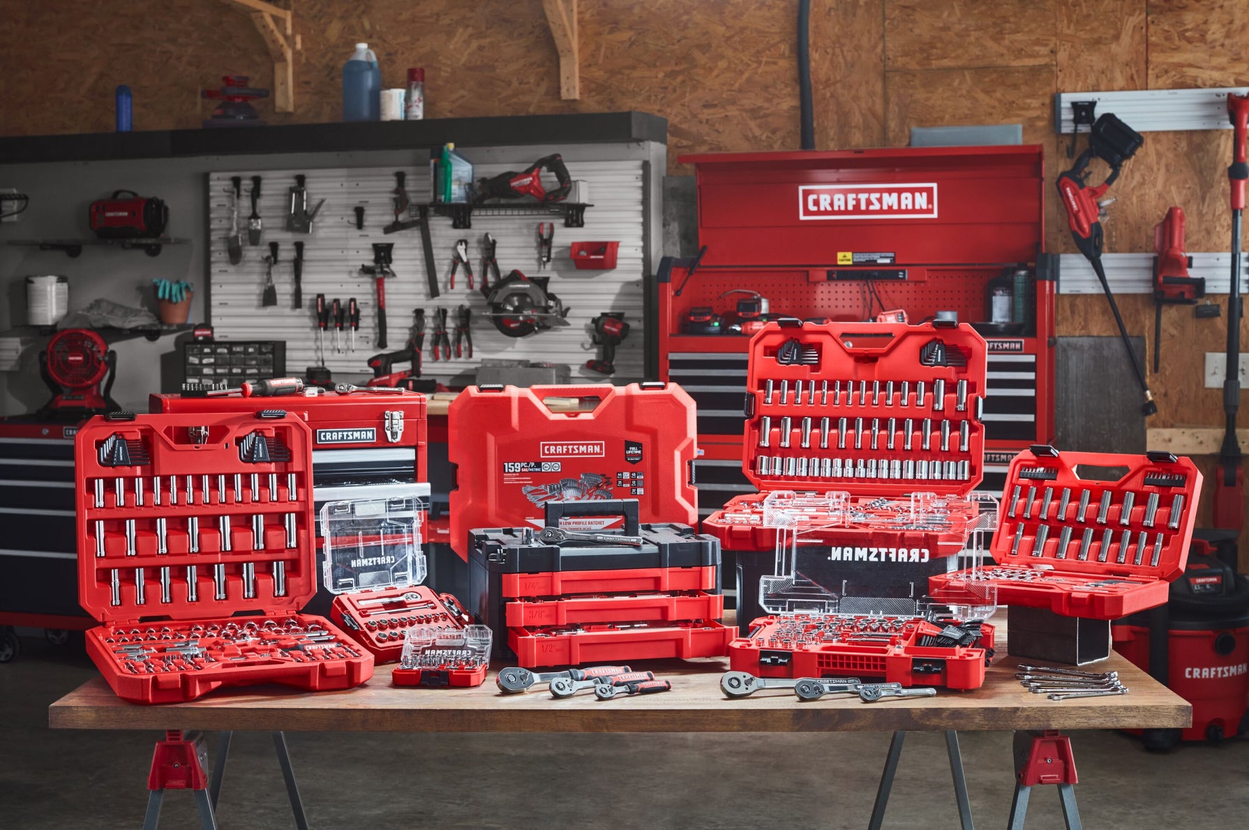 BLACK and DECKER Junior Power Workbench Workshop with 64 Tools & Acces